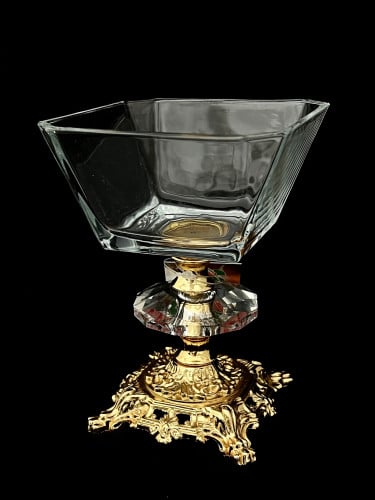 Small size sweets basket