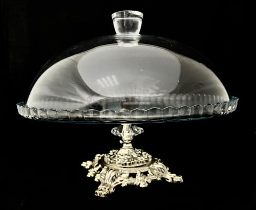 Stand with glass cover