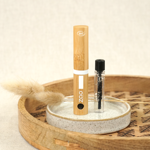 تعزيز العناية بالرموش