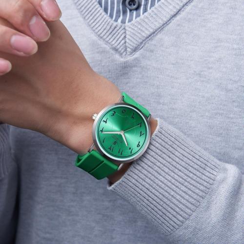 ساعة عصرية بأرقام عربية رجالي من ماكسويل