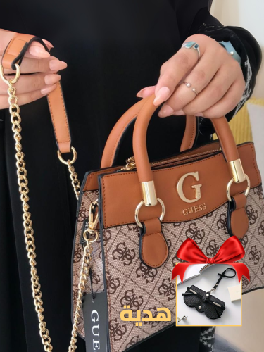 حقيبة فاخرة متوسطة تصميم GUESS نسائية بيج