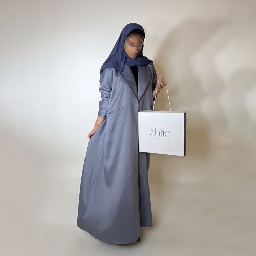 W02