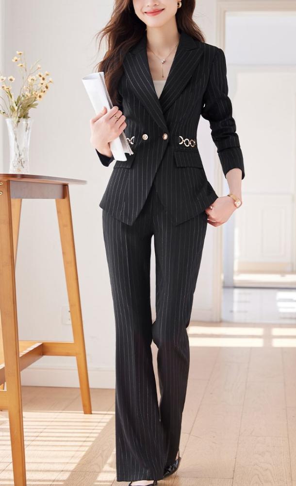 بدلة رسمية نسائية سوداء من قطعتين من فيري نايس