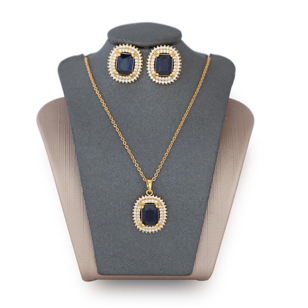 تعليقة مع حلق زركون ذهبي فص كحلي من فايلت