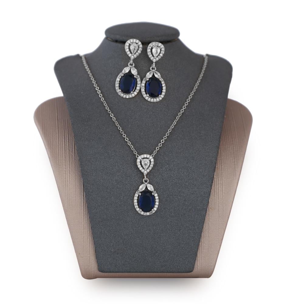 تعليقة مع حلق زركون فضي فص كحلي من فايلت