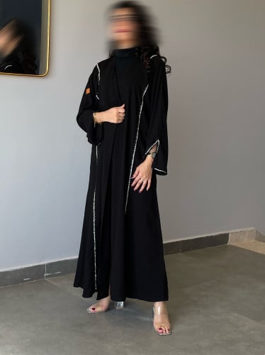 عبايه بـ شك يدوي جميل