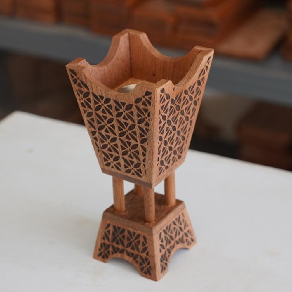 المبخرة الحايلية ( زخارف نجدية )