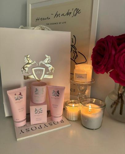بكج هديه من براند مارلي عطر ديلينا (كريم يد 50 مل...