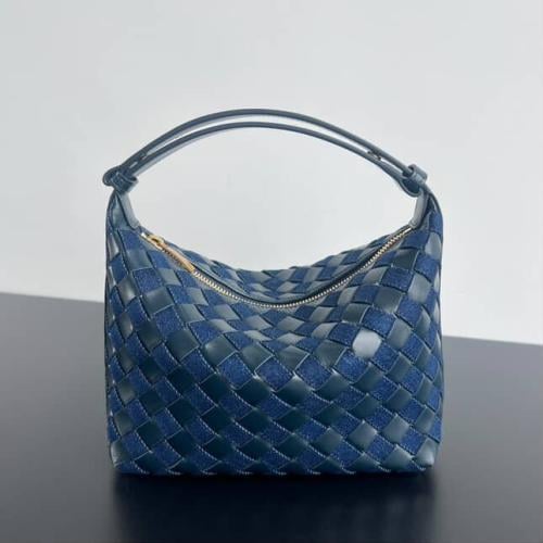 BOTTEGA VENETA Mini Wallace Intrecciato Leather Ba...