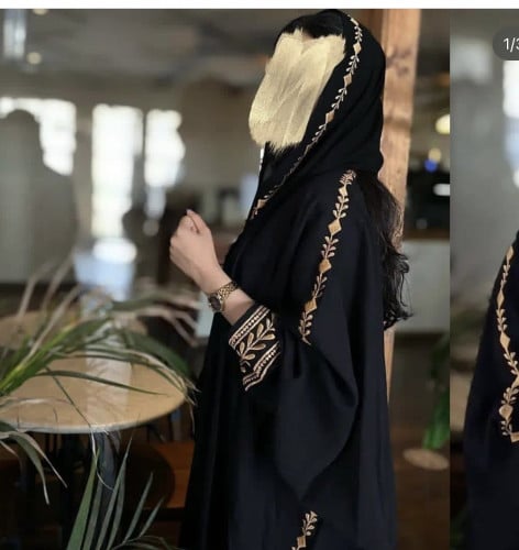 عبايه نود نص بشت قماش ملكي زيج بالكم وطرحه