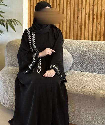 عبايه موديل تطريز القماش انترنت كوري سواد فاحم