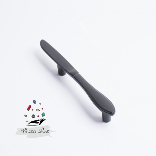 471 - مقبض بشكل سكين لون ( أسود ) - قطعتين