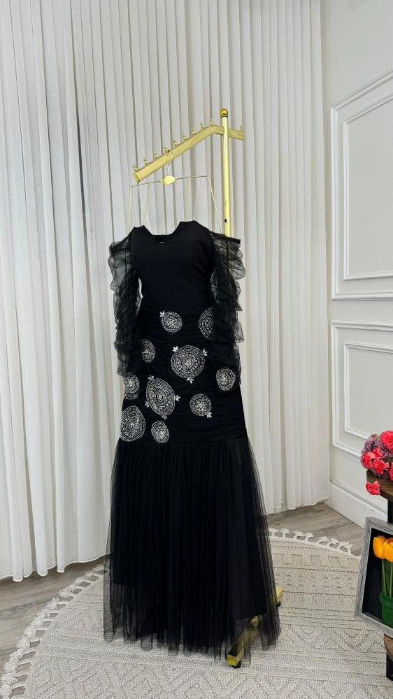 فستان بتول ناعم وطبقات باربي فاخرة