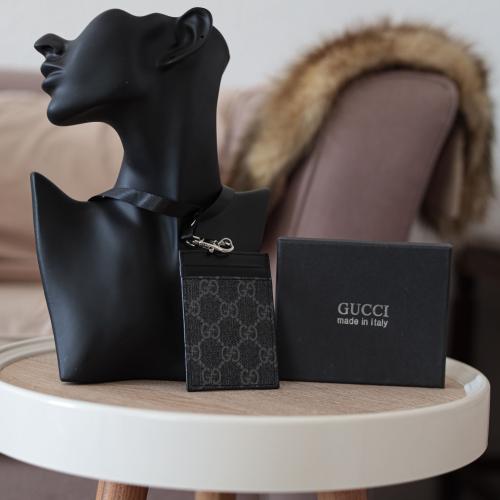 حامل بطاقات قوتشي GU205