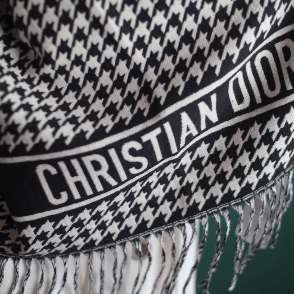 شالات ديورR106