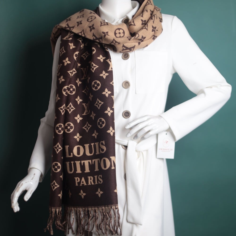 Louis Vuitton Shawl LF101