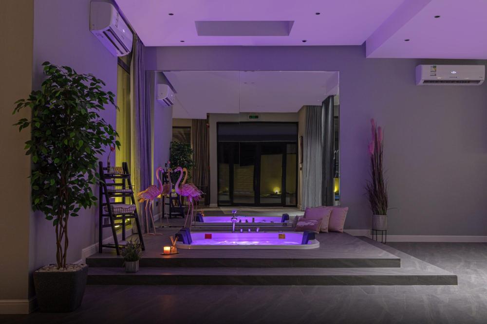 شاليه العرسان رياض ڤيو | أفضل شاليه بجاكوزي الرياض