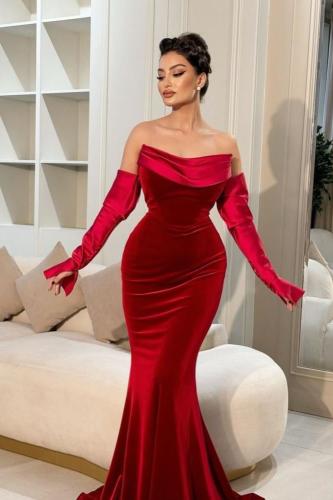 فستان سهرة مخمل احمر وتفتة