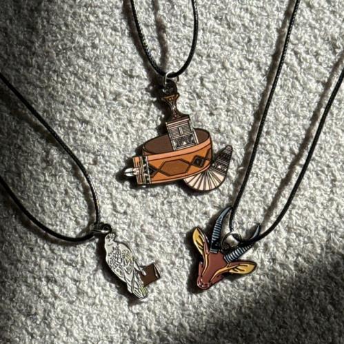 سلاسل منوعة