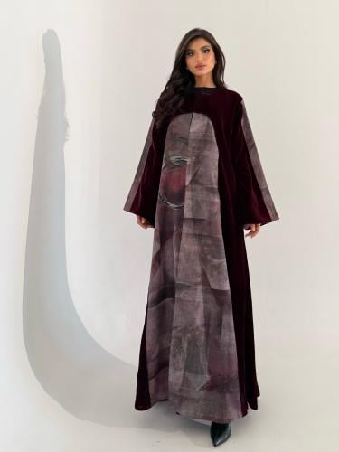 Burgundy velvet تسليم فوري