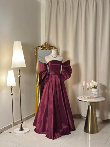 6145-فستان عودي أنيق بأكمام درامية