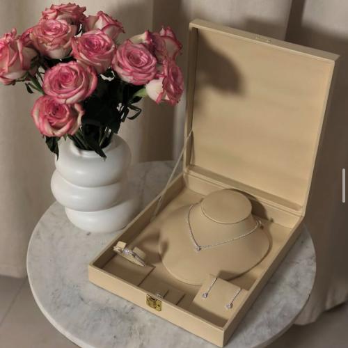 طقم اكسسوار  A837