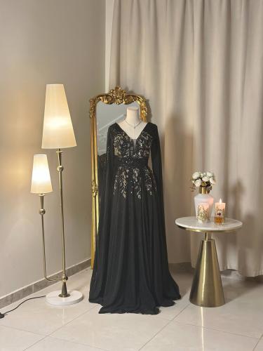 6504-   فستان سهرة طويل