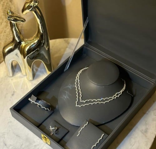 طقم اكسسوار كريستال A456