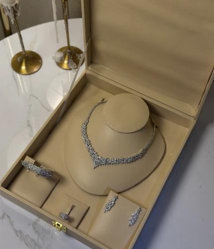 طقم اكسسوار   A347