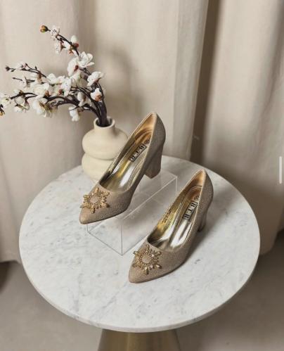 كعب انيق   CC25628