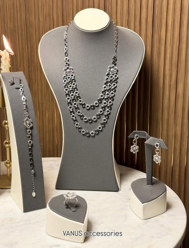 طقم اكسسوار   A1404