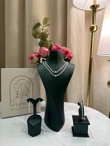 A172 Women's Crystal Set