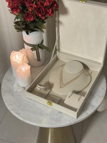 طقم اكسسوار  ( 2 لونين ) A1068