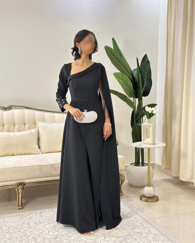 6236- فستان أسود أنيق بتصميم عصري