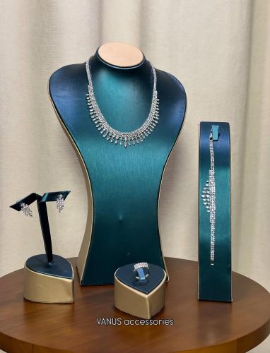 طقم اكسسوار   A1371