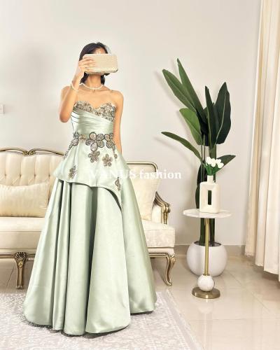 6235- فستان تيفاني فاخر بتطريز أنيق