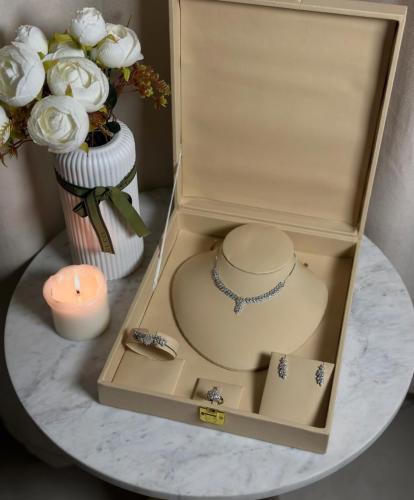 طقم اكسسوار  A747