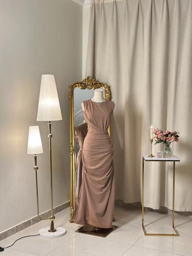 6373- فستان سهرة طويل