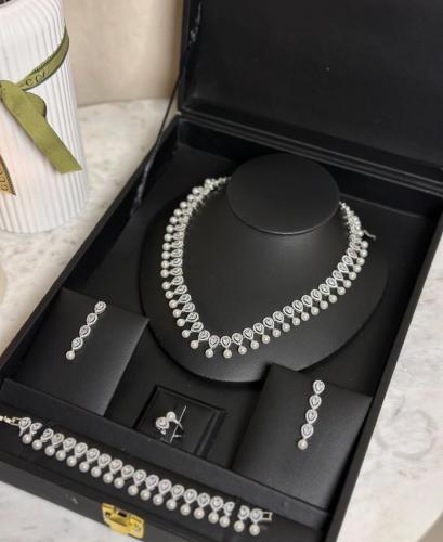 Lulu A750 Accessory Set