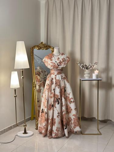 Classic Floral Dress 5518