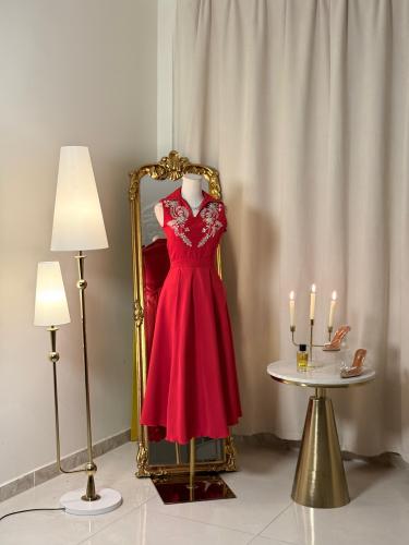 6127 -فستان ميدي