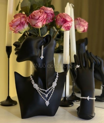 طقم كريستال نسائي A151