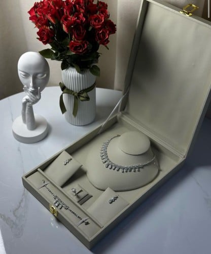 طقم اكسسوار زيركون A415