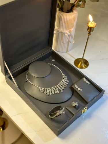 Women's zircon set A277