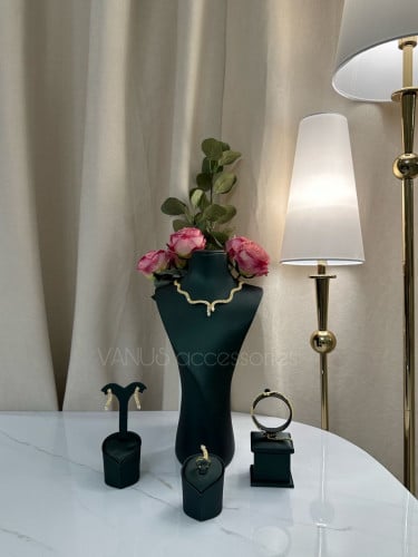 طقم كريستال نسائي A209