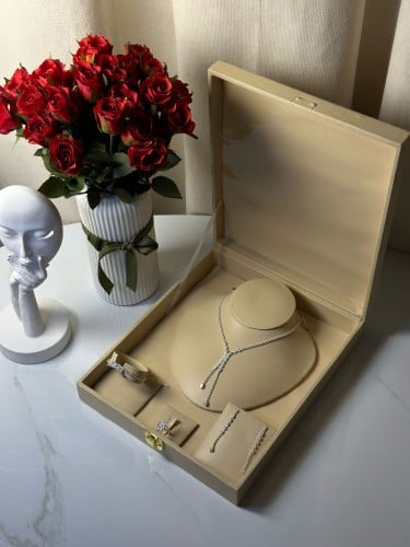 طقم اكسسوار كريستال A417