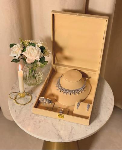 Lulu Accessory Set A878