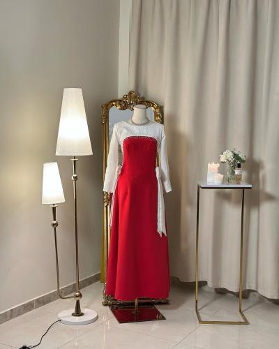 5661 -فستان راقٍ بتصميم كلاسيكي أنيق (لونين)