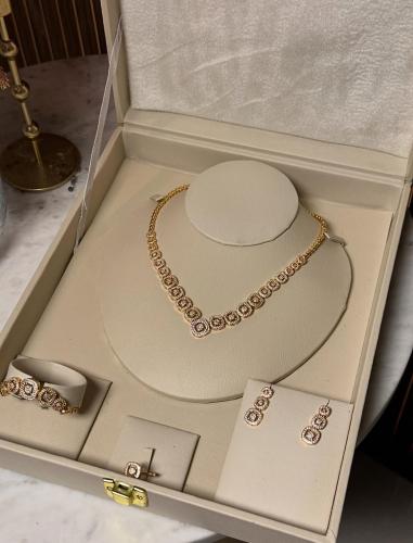 طقم اكسسوار   A1407