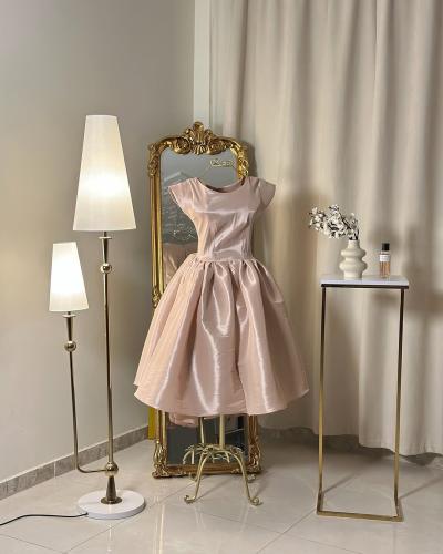 5728 -فستان كلاسيكي أنيق بلمسة مرحة (3 الوان)